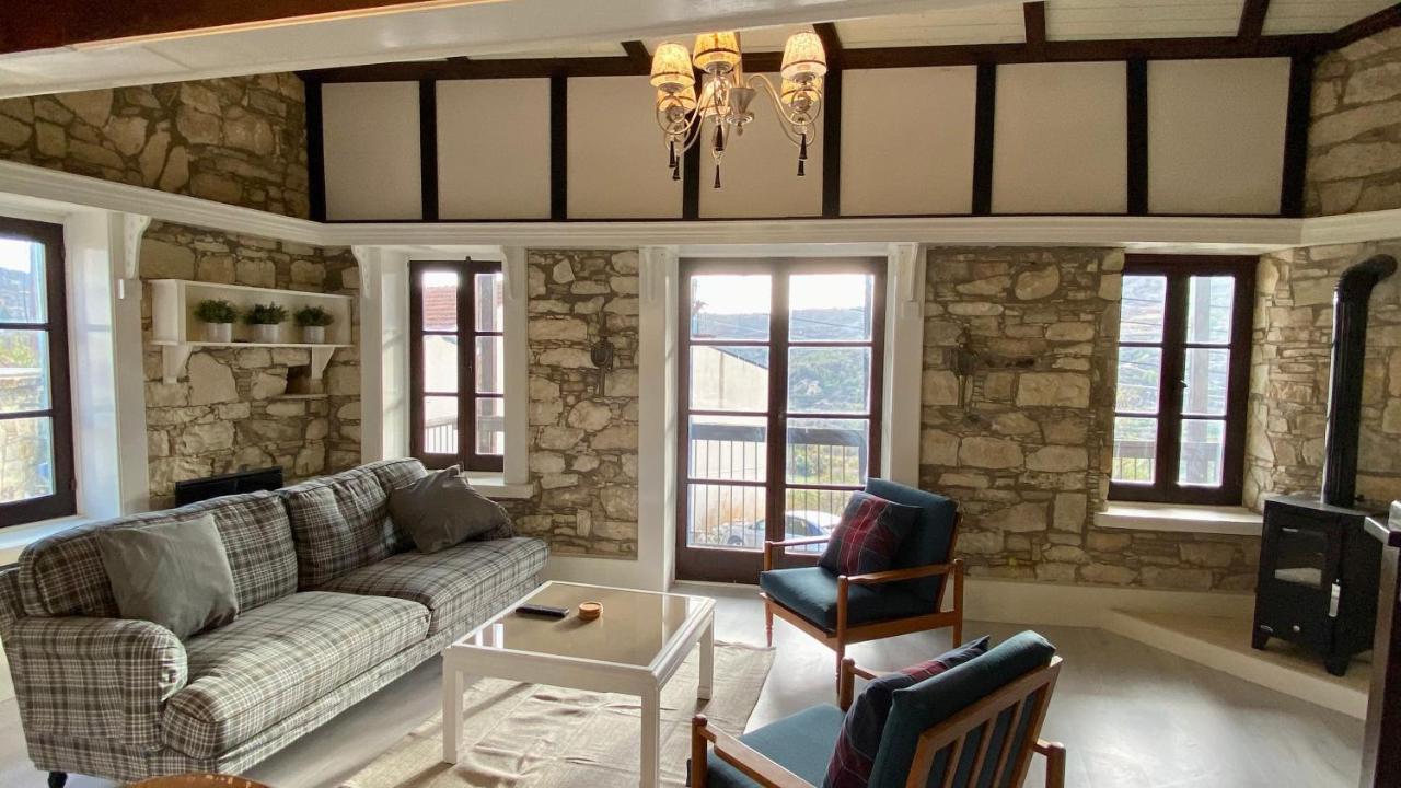 Leonys House By Trulycyprus Villa Dhoros Dış mekan fotoğraf